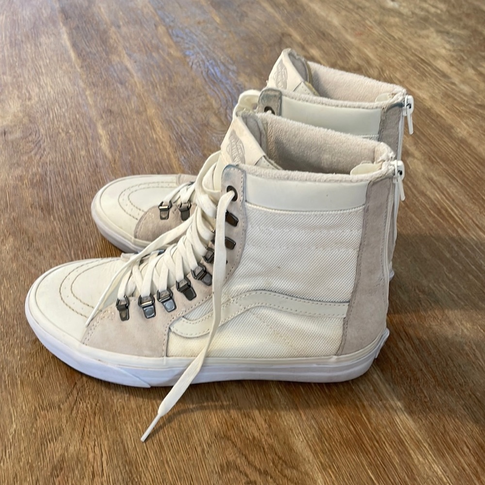 Vans boots